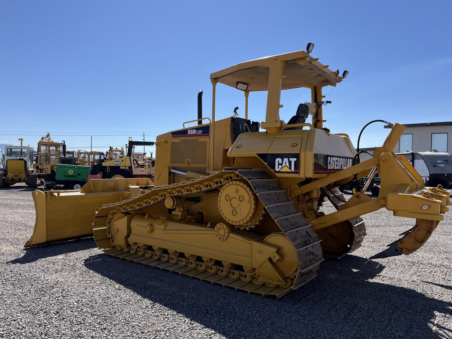 ./imagenes/INVOICE/2019/16239/BULLDOZER D6N (10).JPG